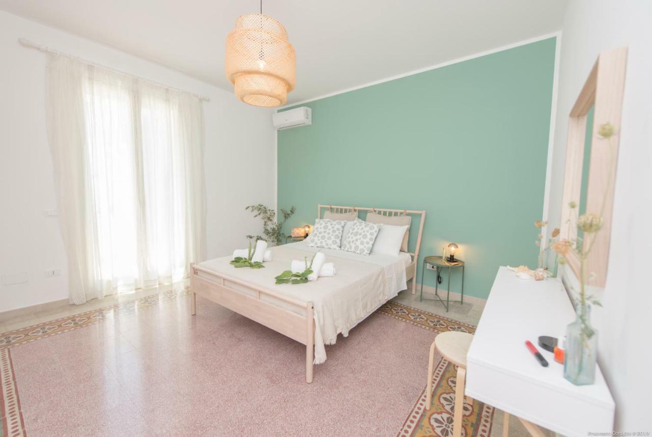 パレルモ Casa Martini Mondelloヴィラ エクステリア 写真