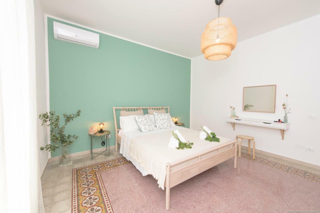 パレルモ Casa Martini Mondelloヴィラ エクステリア 写真